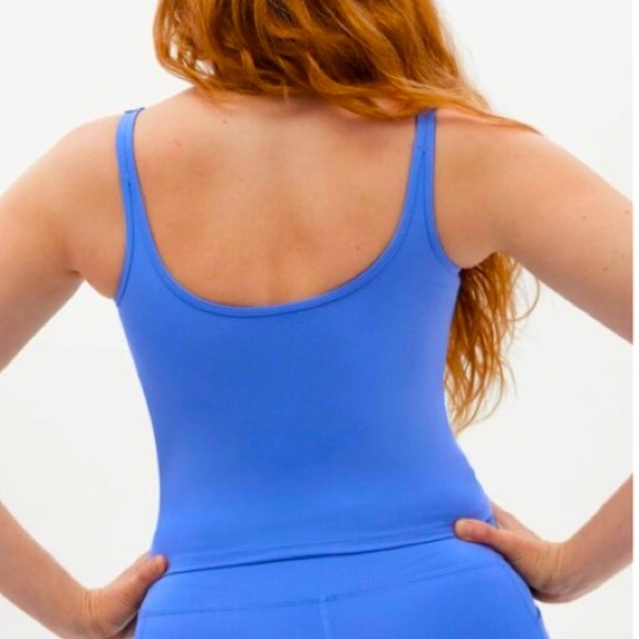Girlfriend Collective Blue Gemma Scoop Tank Top with Built-In Bra Plus Size XXL - Picture 3 of 15